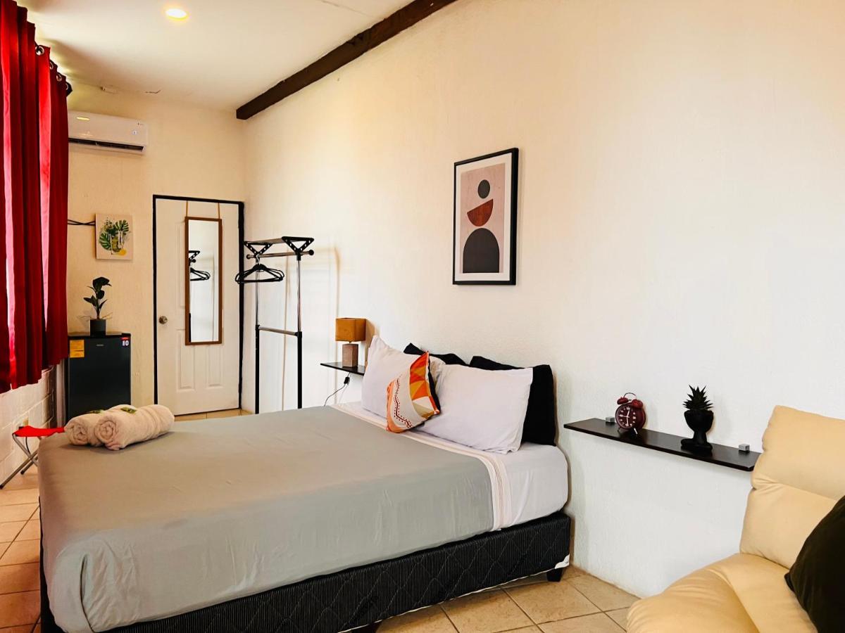Hotel Adventure Lodge Jacó Εξωτερικό φωτογραφία