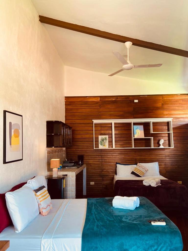 Hotel Adventure Lodge Jacó Εξωτερικό φωτογραφία